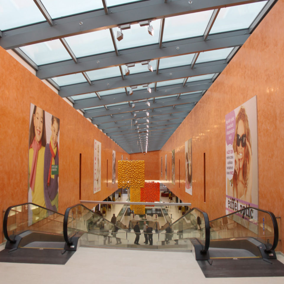 OC ATRIUM – HRADEC KRÁLOVÉ / 2009